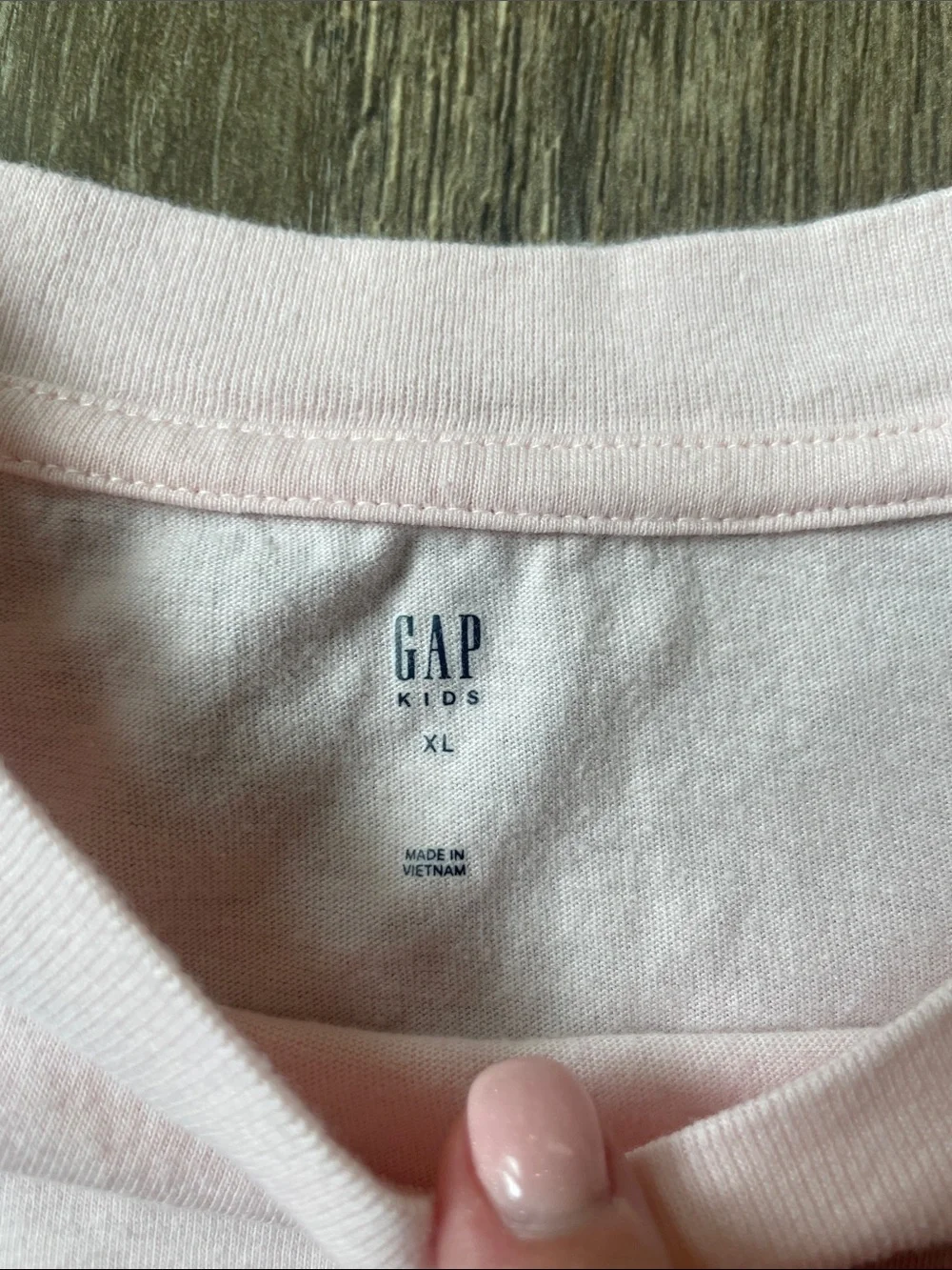 GAP Pink Long-Sleeve‎ Tee with Sequin heart grid Size XL